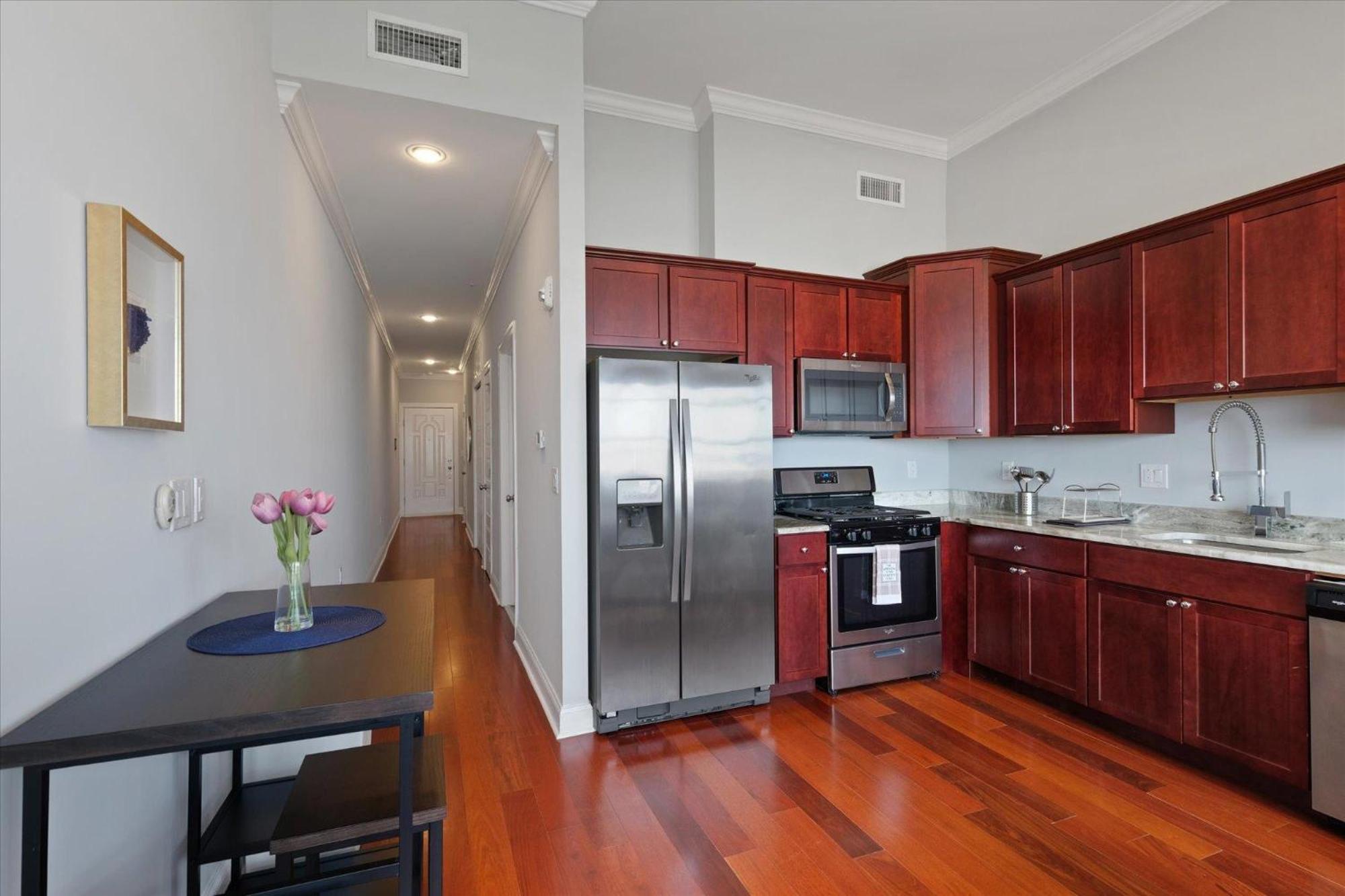 Apartment Luxury Near Center Philadelphia