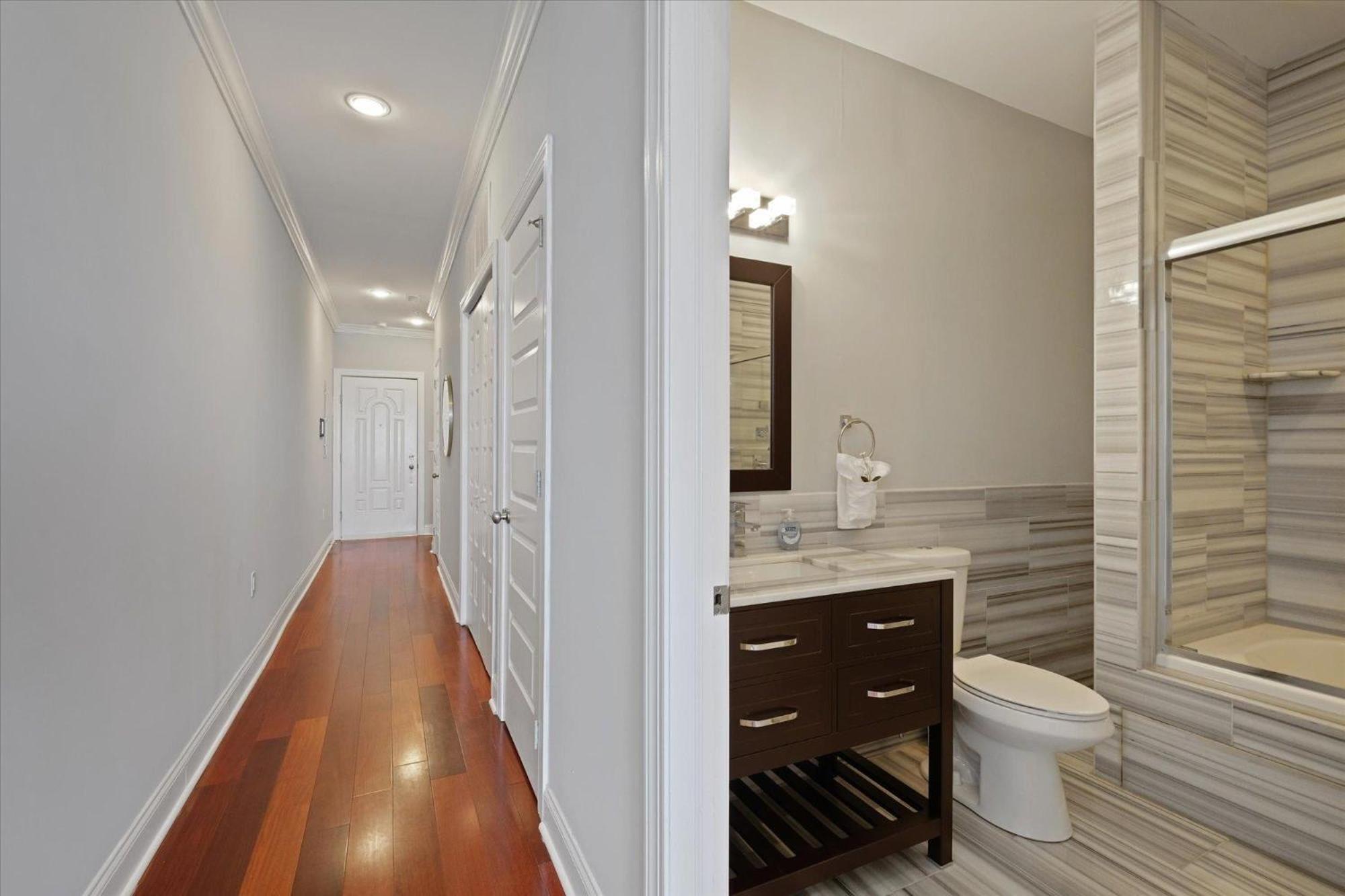 Luxury Near Center Philadelphia